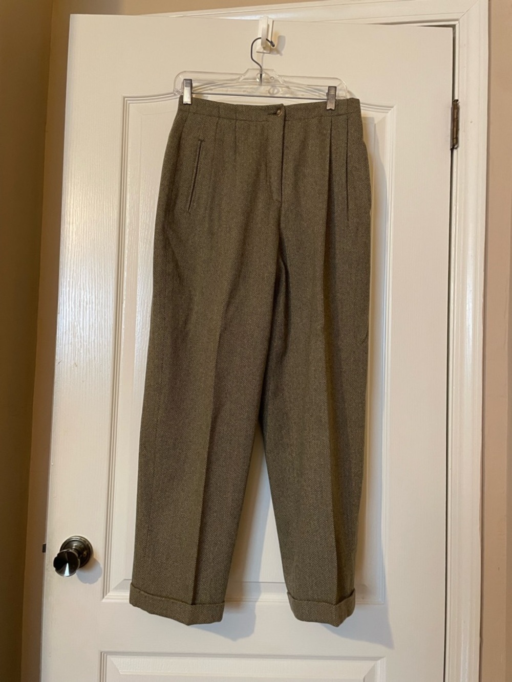 Vintage Lizsport Wool Blend Size 8 Herringbone Pant High Waist Pleated Cuffed